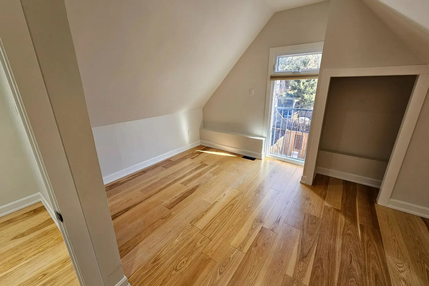 Additional image 6 of 647 Logan Avenue