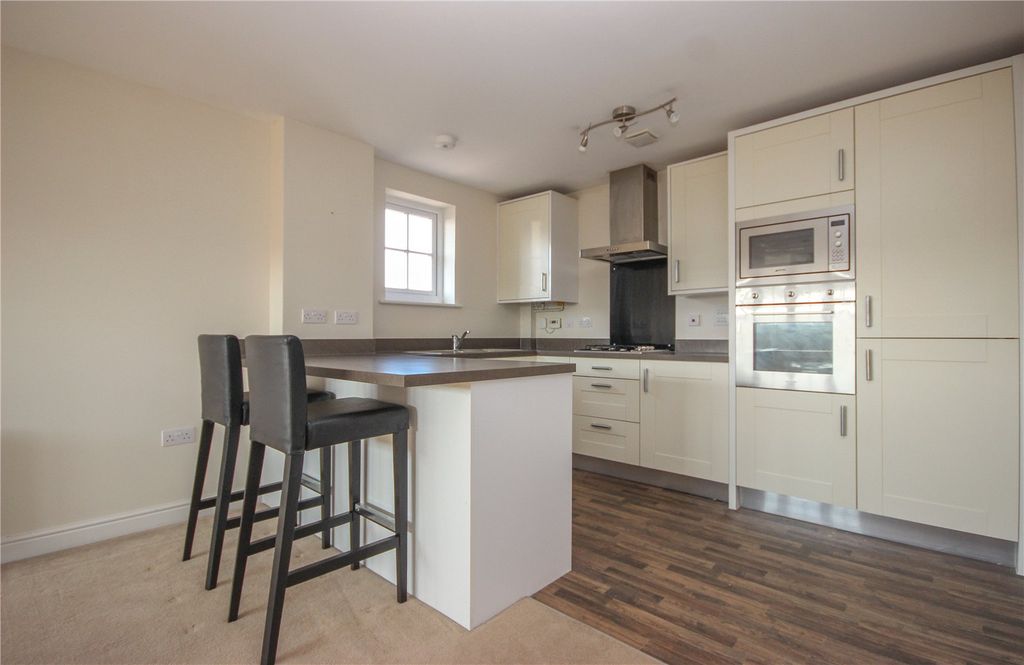 2 bed shared accommodation to rentDanby Street, Cheswick Village, Bristol BS16 photo 2