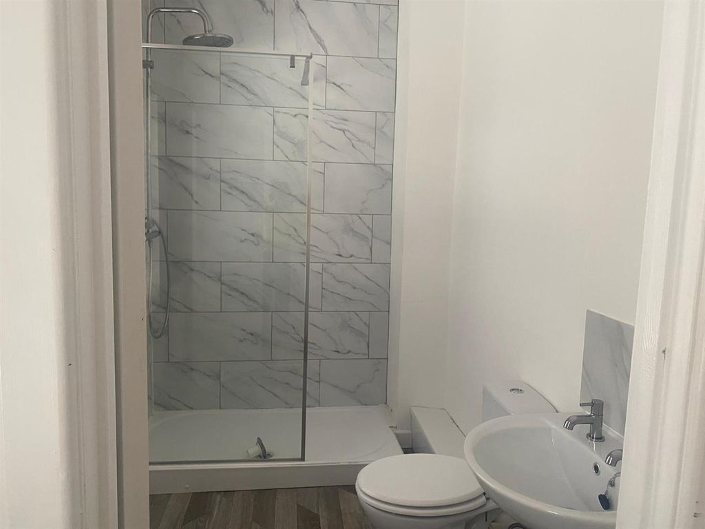 Additional image 10 of 2 bed property to rentArail Street, Six Bells, Abertillery NP13