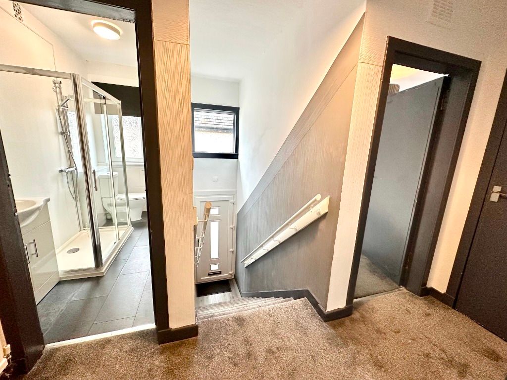 Additional image 6 of 2 bed flat to rentWaldemar Road, Knightswood, Glasgow G13