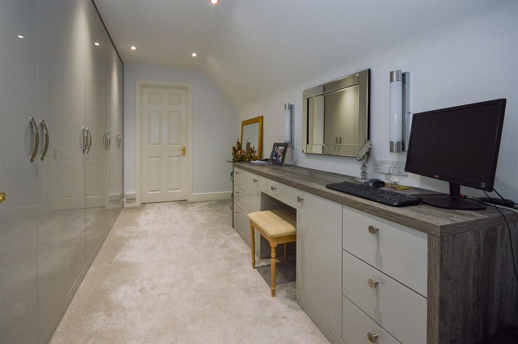 Additional image 15 of 3 bed flat to rentThe Eights Marina, Mariners Way, Cambridge CB4