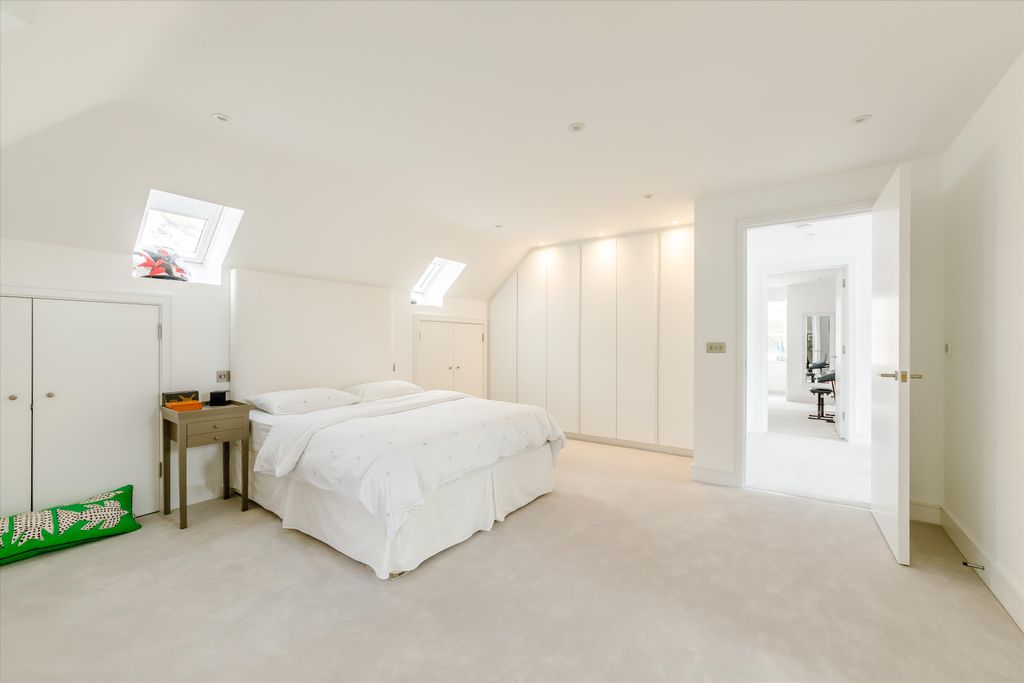 Additional image 21 of 5 bed detached house to rentLondon Road, Ascot, Berkshire SL5