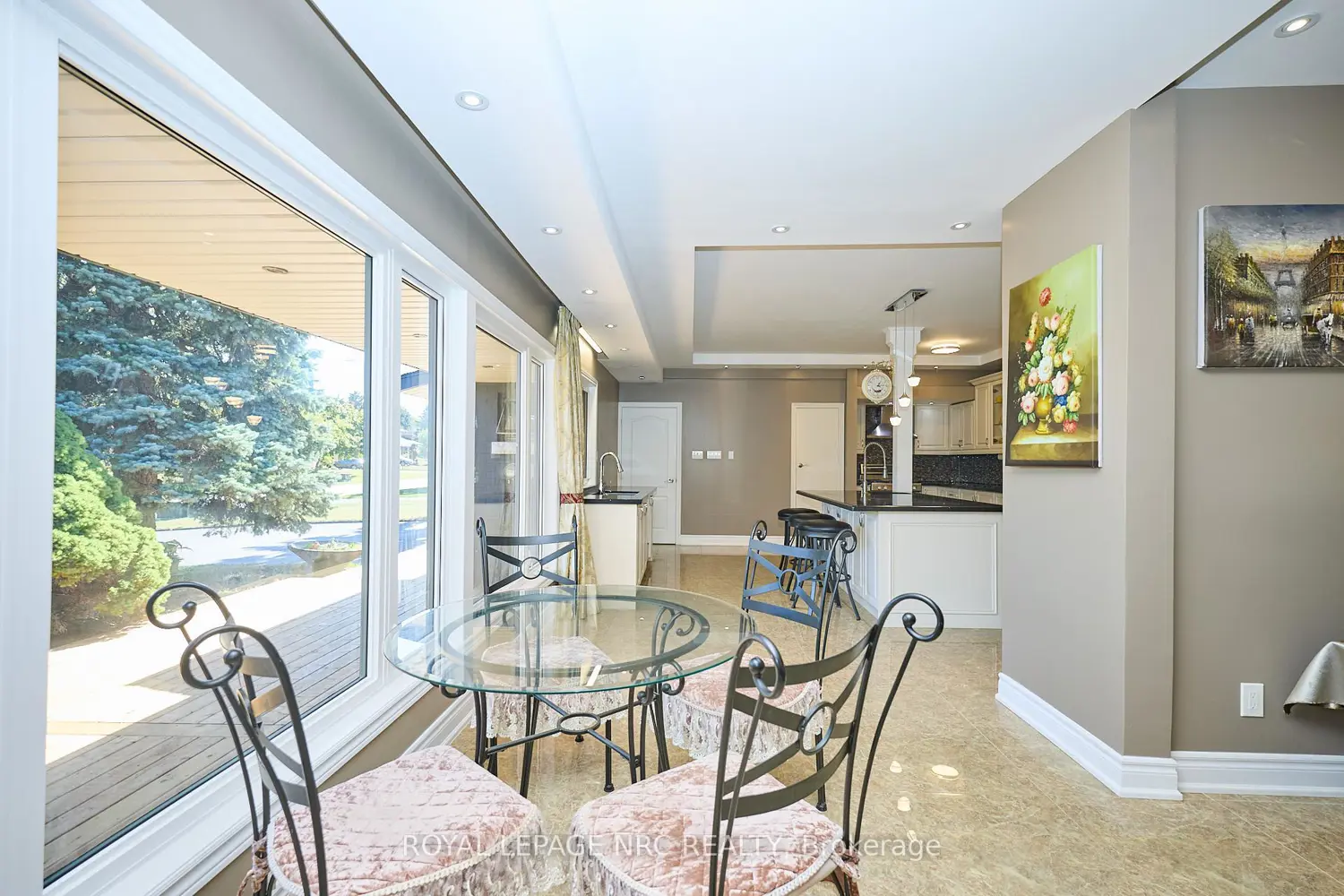 7 Woodmount Drive photo 5