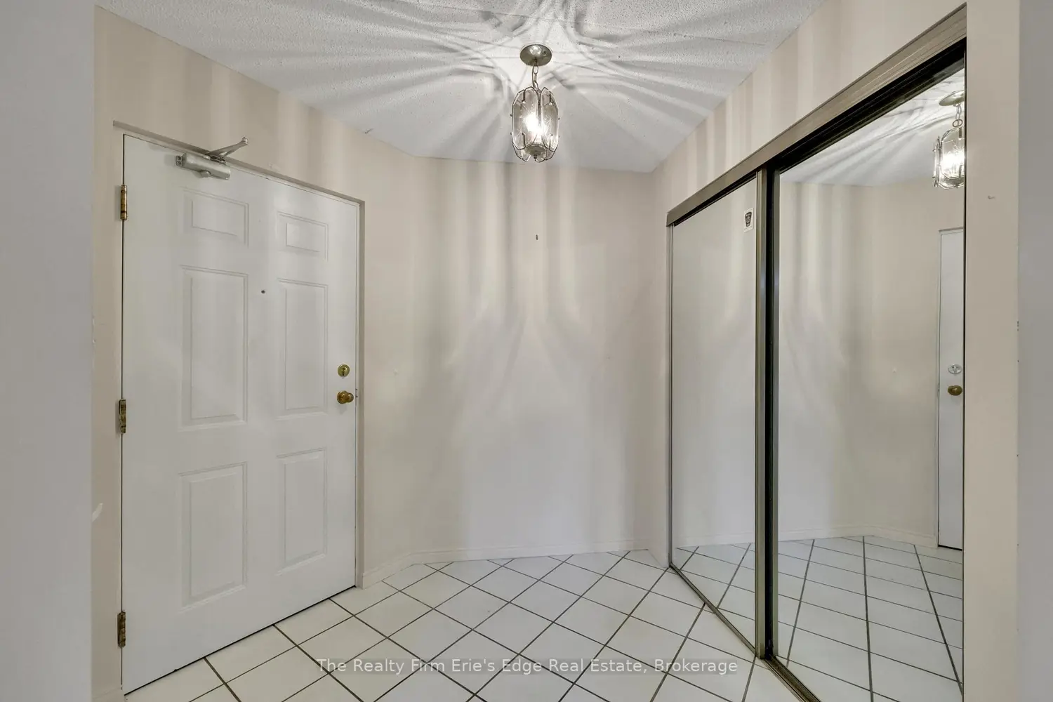 Additional image 11 of 75 Bridge Street 206