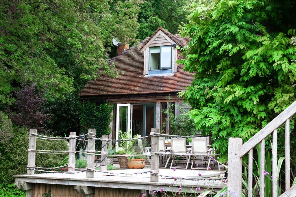 Additional image 38 of 7 bed detached house to rentMill Lane, Kidmore End, Reading RG4