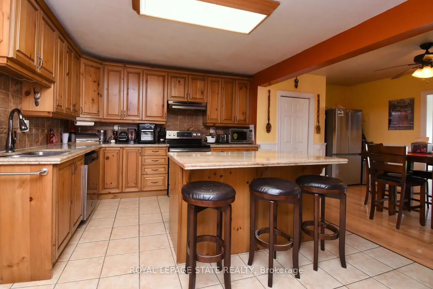 Additional image 6 of 53 Seventh Avenue