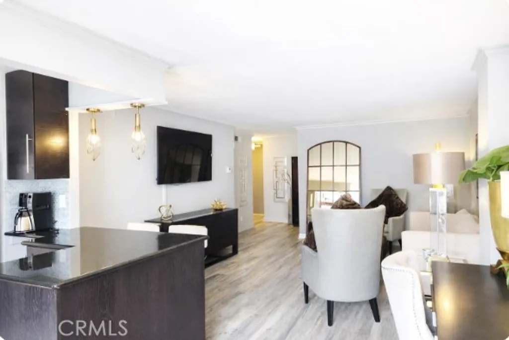 Additional image 3 of 10747 Wilshire Boulevard Unit 1305, Los Angeles, CA 90024