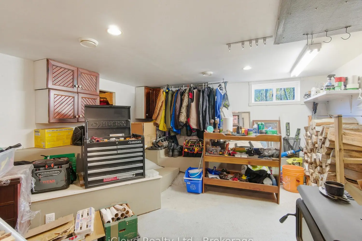 Additional image 19 of 6 Springhill Road