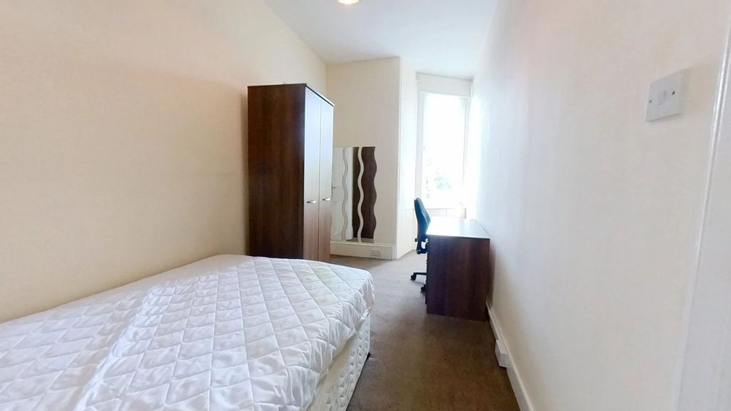 Additional image 11 of 4 bed flat to rentWallace Street, Stirling FK8