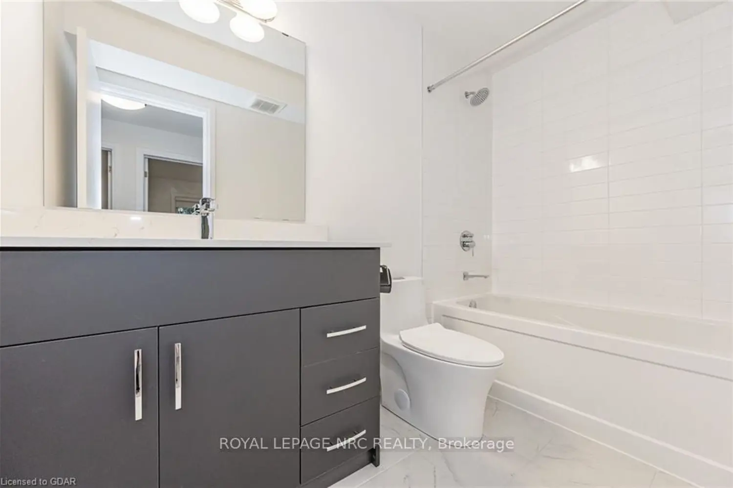 Additional image 14 of 47 Lily Lane