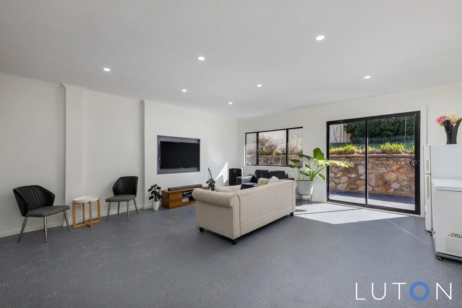 Additional image 24 of 32 Myles Connell Crescent, Gordon ACT 2906