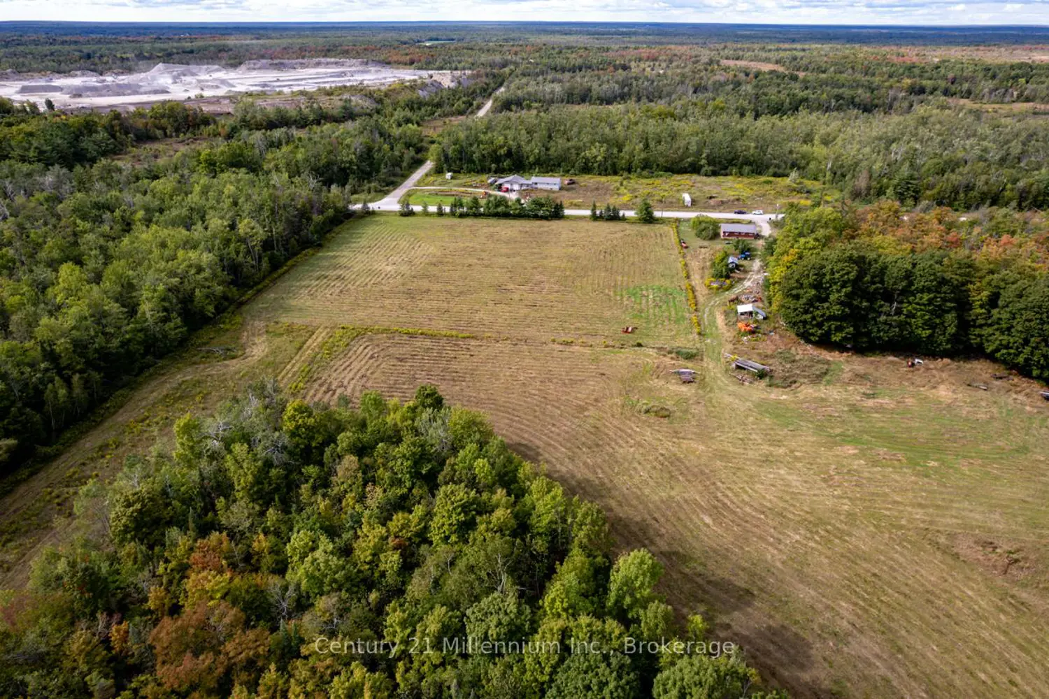 Additional image 9 of 6989 Con B/C Road