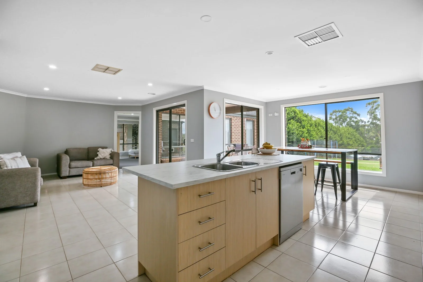 Additional image 4 of 21C Pepperell Drive, Drouin VIC 3818