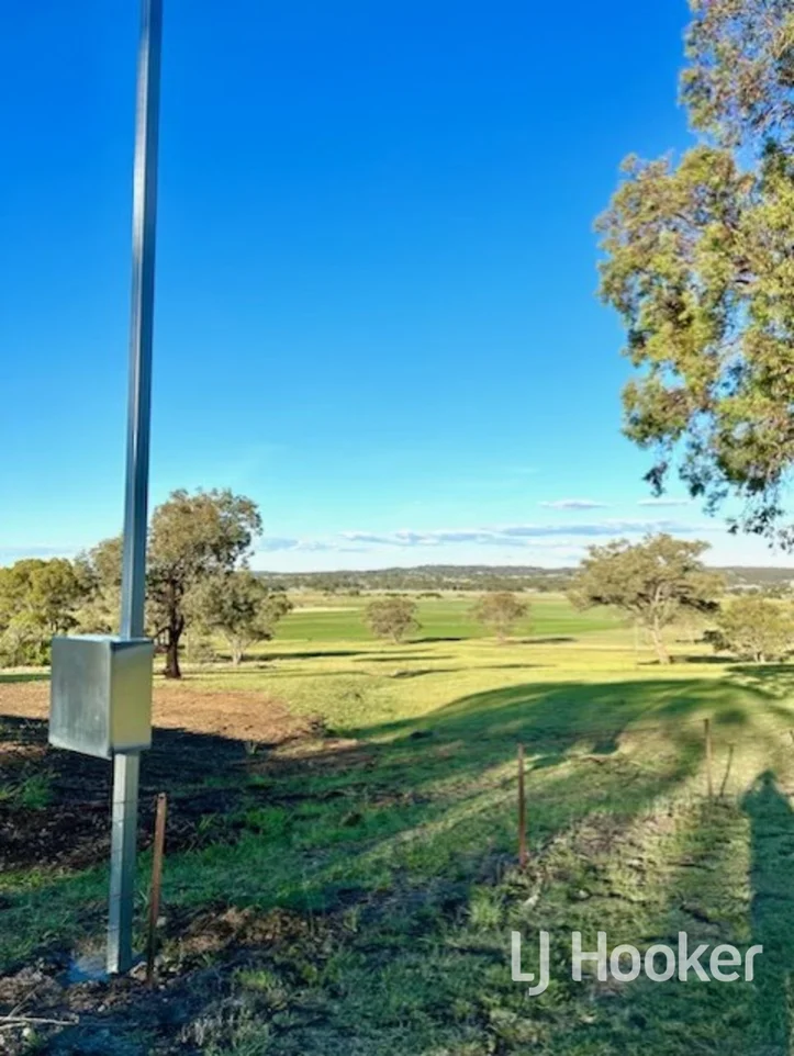 Additional image 11 of 2/229 Old Bundarra Road, Inverell NSW 2360