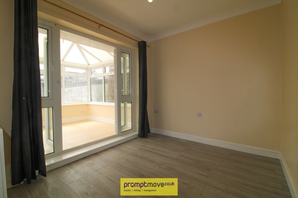 Additional image 7 of 6 bed property to rentStratford Road, Luton LU4