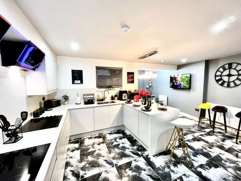 Kensington, Kensington L7, Room to rent