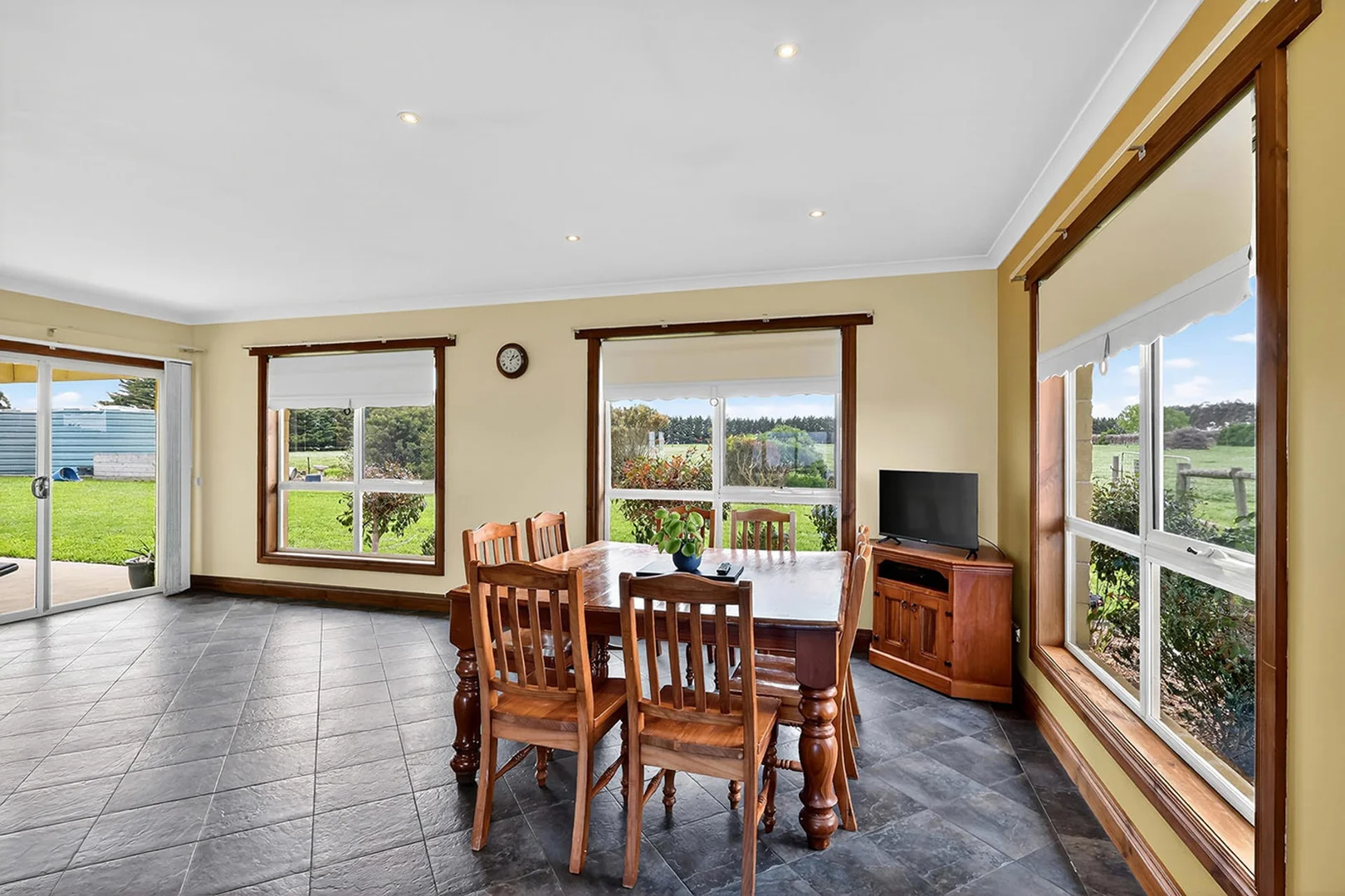 Additional image 5 of 530 Caramut Road, Woodford VIC 3281