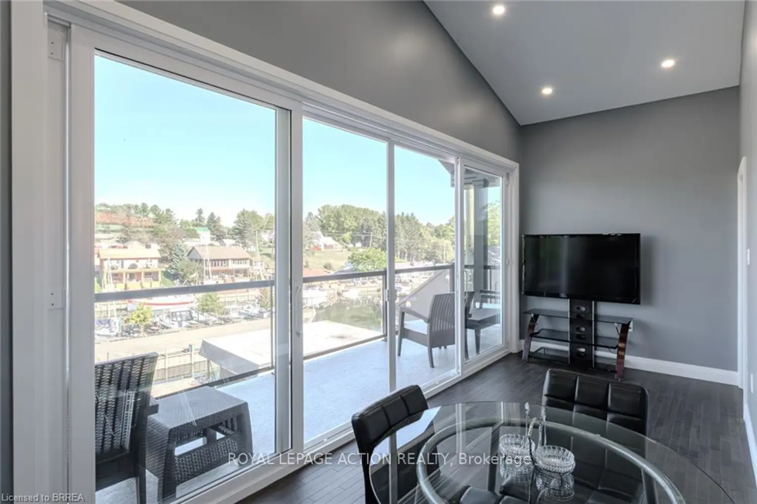 Additional image 13 of 50 Grand Street