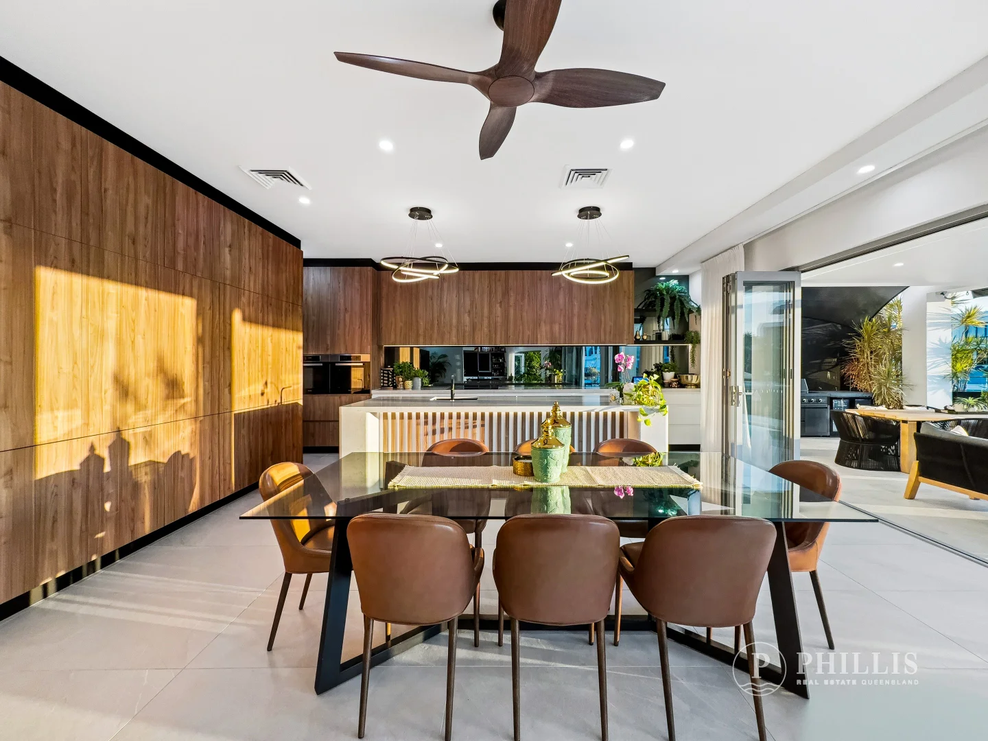 Additional image 50 of 86 Royal Albert Crescent, Sovereign Islands QLD 4216