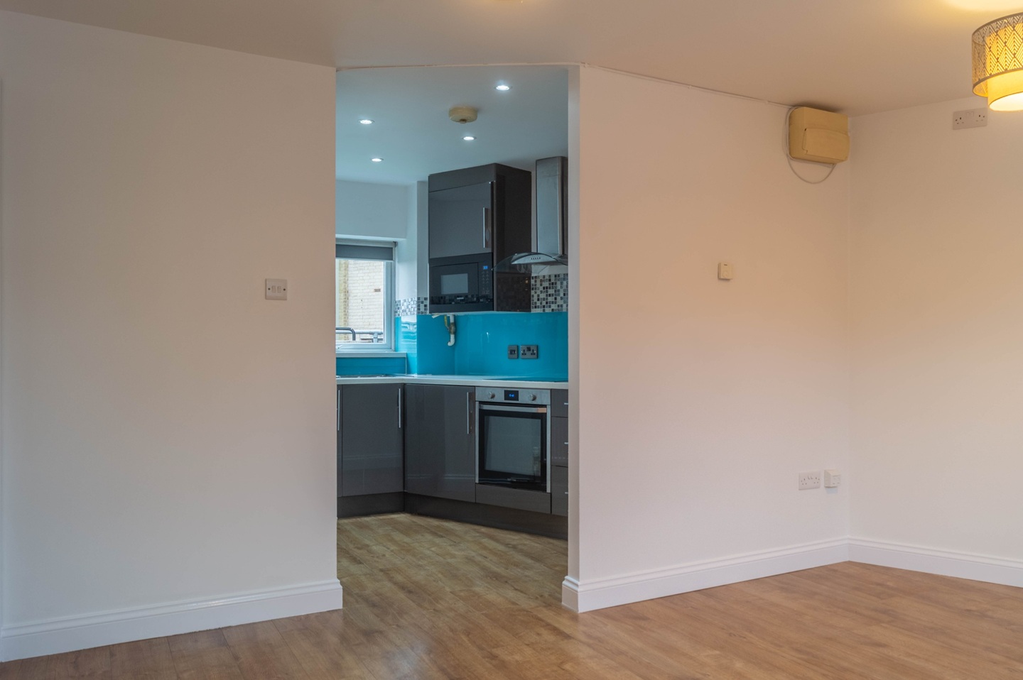 2 Bed Flat, Bond St, BS1, N1 7GU