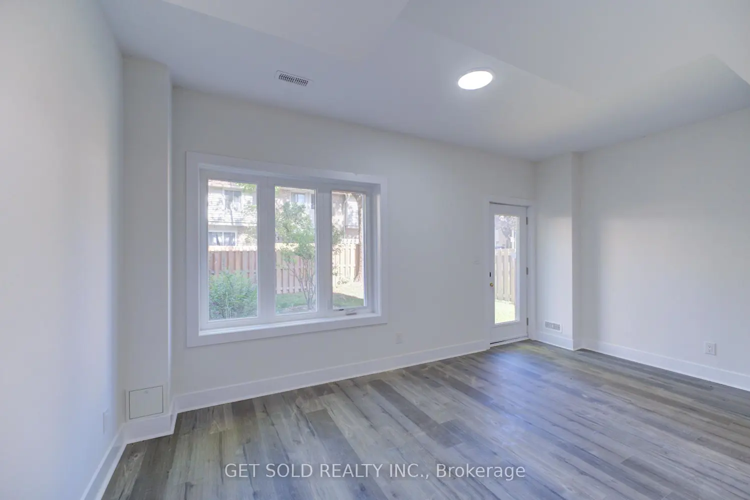 Additional image 13 of 6701 Thorold Stone Road 7