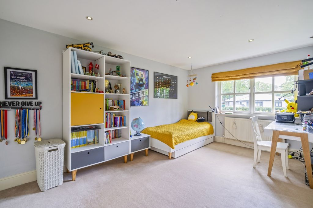 Additional image 11 of 5 bed detached house to rentRichmondwood, Sunningdale SL5