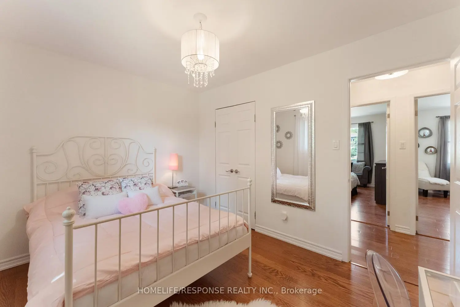 Additional image 14 of 2112 South Millway