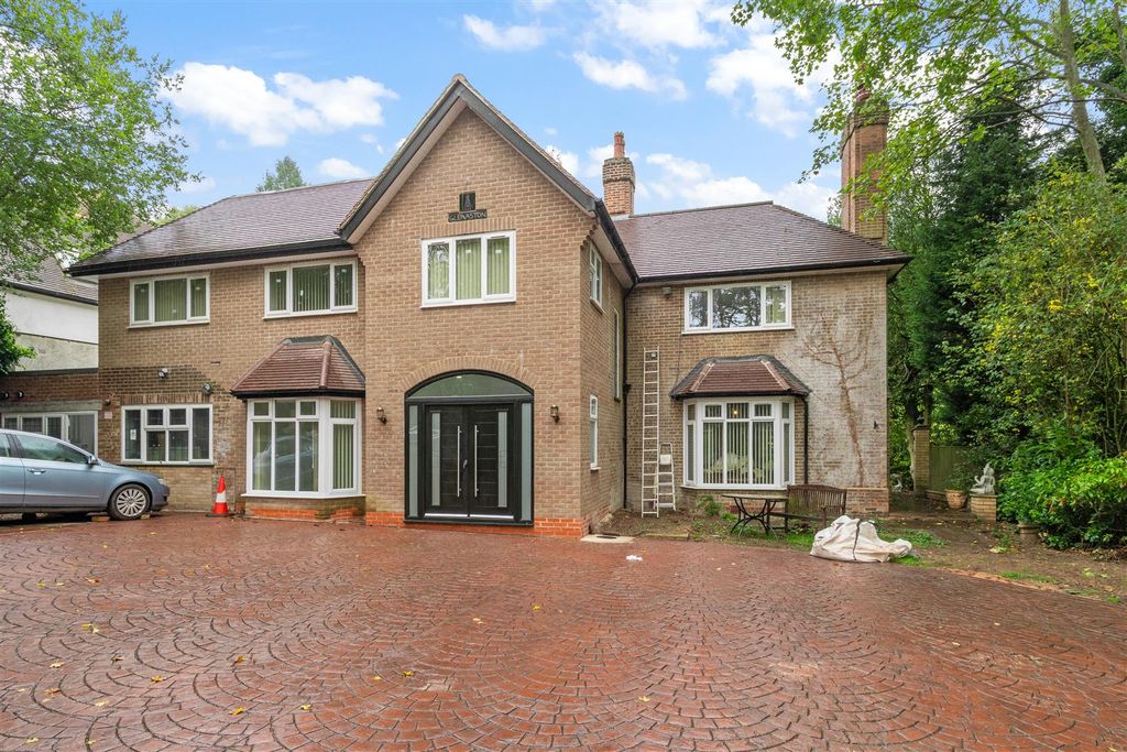 5 bed detached house to rentKeepers Road, Sutton Coldfield B74