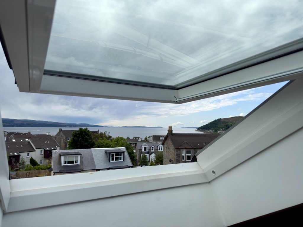 Additional image 21 of 4 bed flat to rentRoyal Crescent, Dunoon, Argyll & Bute PA23
