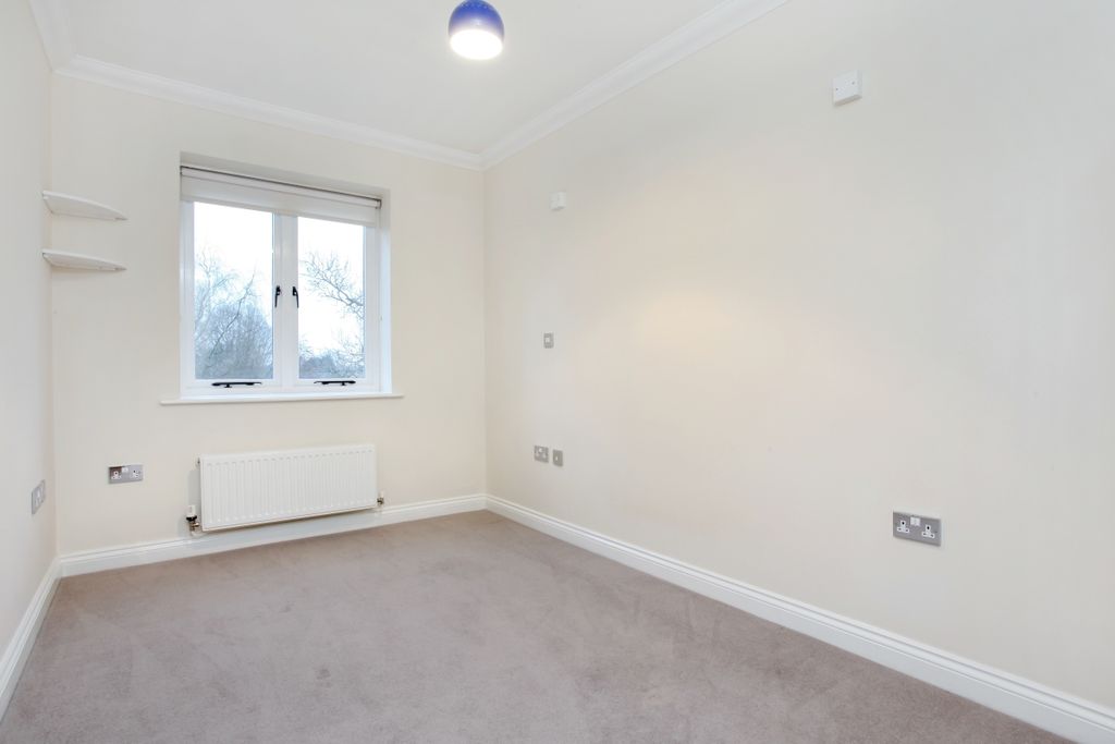 Additional image 11 of 2 bed flat to rentLongbourn, Windsor SL4