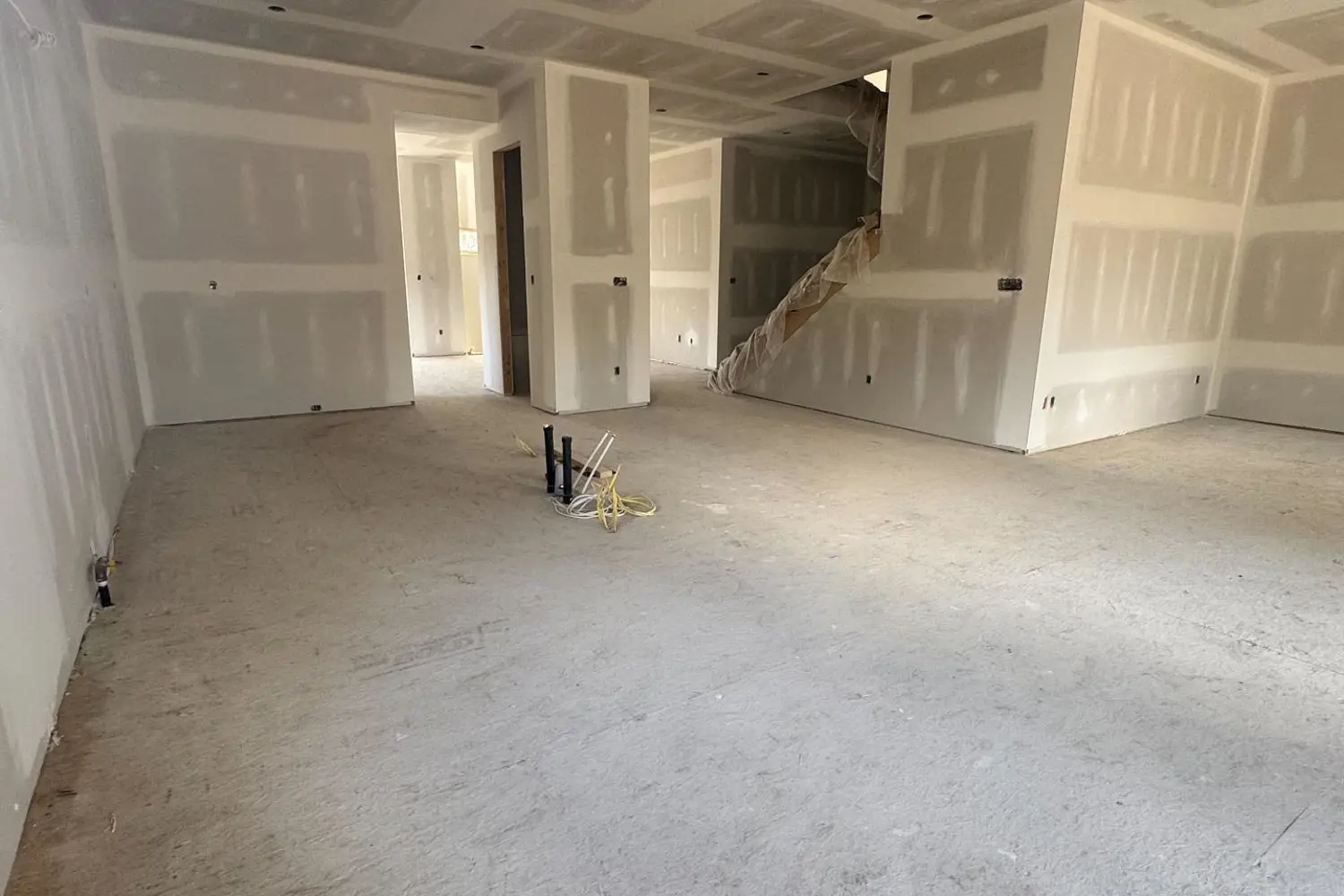 Additional image 14 of 2574 Sharon Crescent