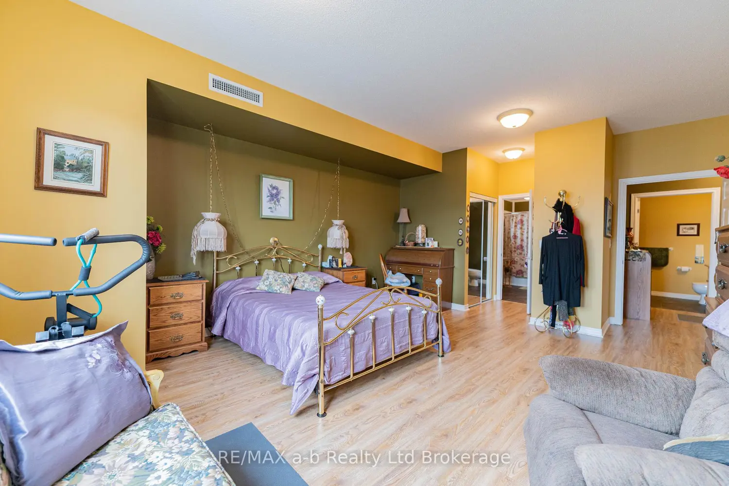 Additional image 12 of 80 Bridge Street 101