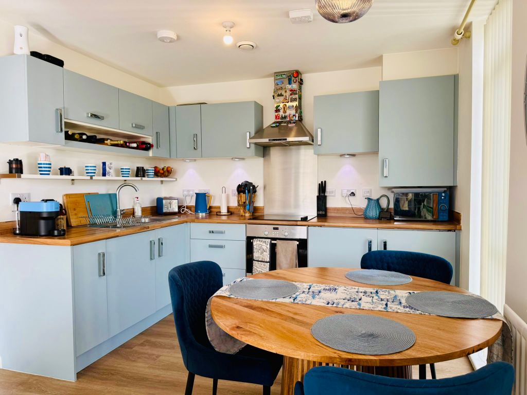Additional image 8 of 2 bed flat to rentFirepool View, Taunton TA1