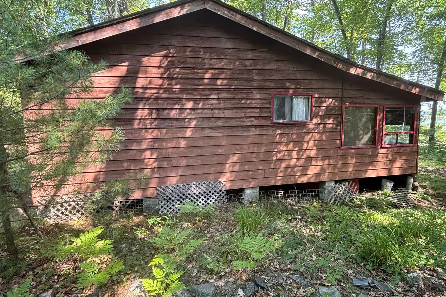 Additional image 2 of B207 Lot43 B207 Lot 43 Island