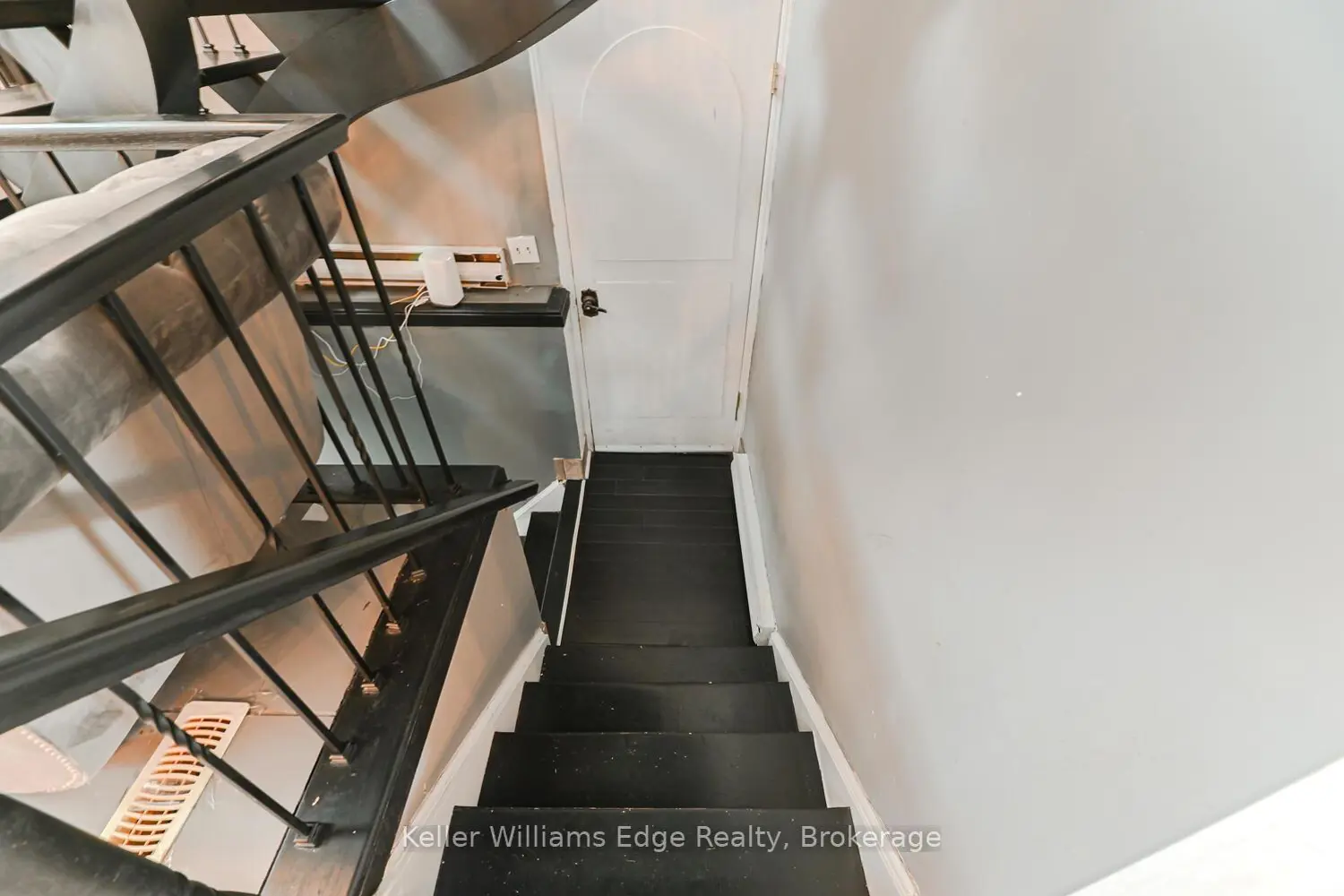 Additional image 16 of 282 Book Road