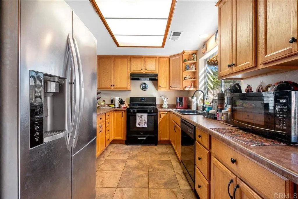 Additional image 40 of 1005 Anza Ct, El Cajon, CA 92020