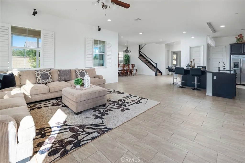 Additional image 13 of 22384 Riverstream Court, Saugus, CA 91350