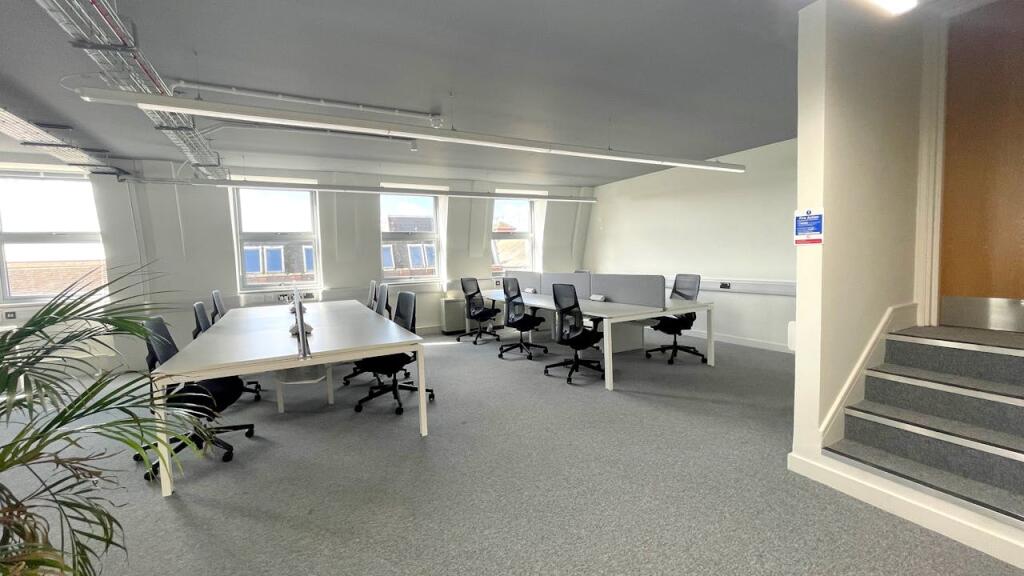 Additional image 4 of St Peters House, 45 Victoria Street, St. Albans, AL1 3HZ