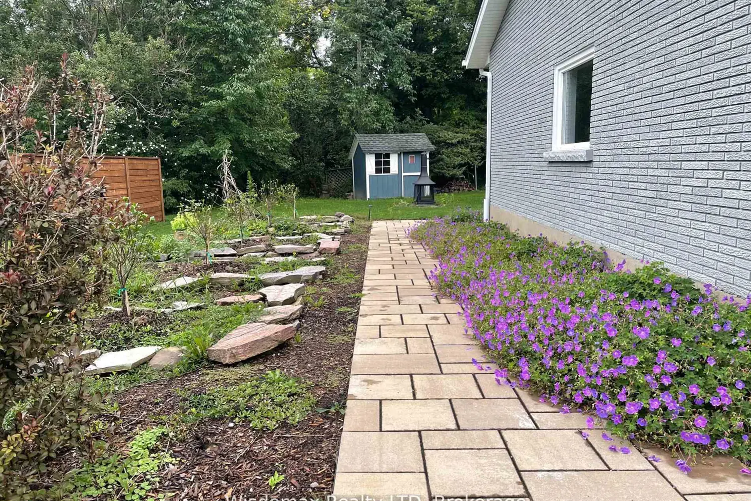 Additional image 12 of 341 Lakeshore Road