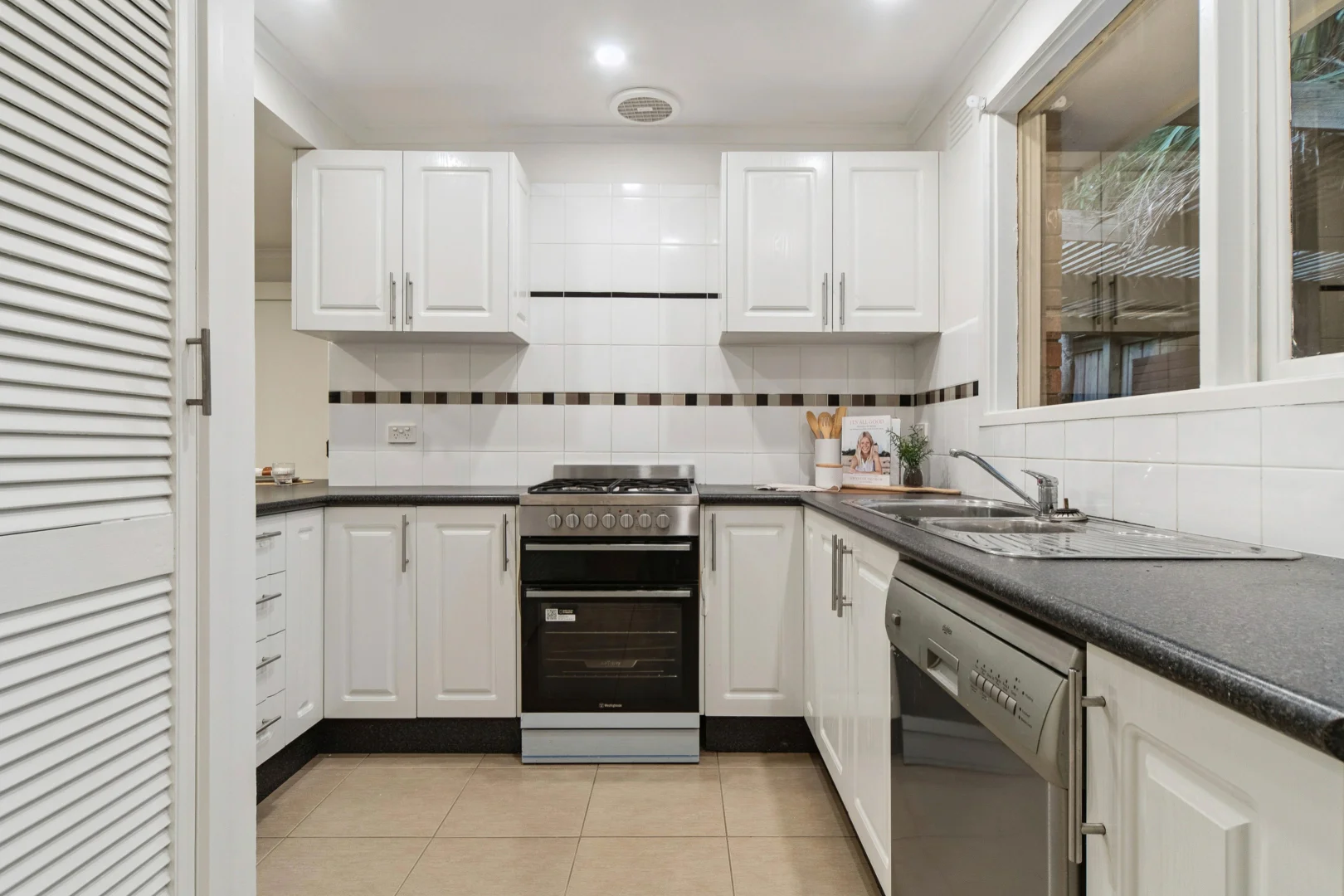 Additional image 12 of 99 Rosedale Grove, Frankston South VIC 3199