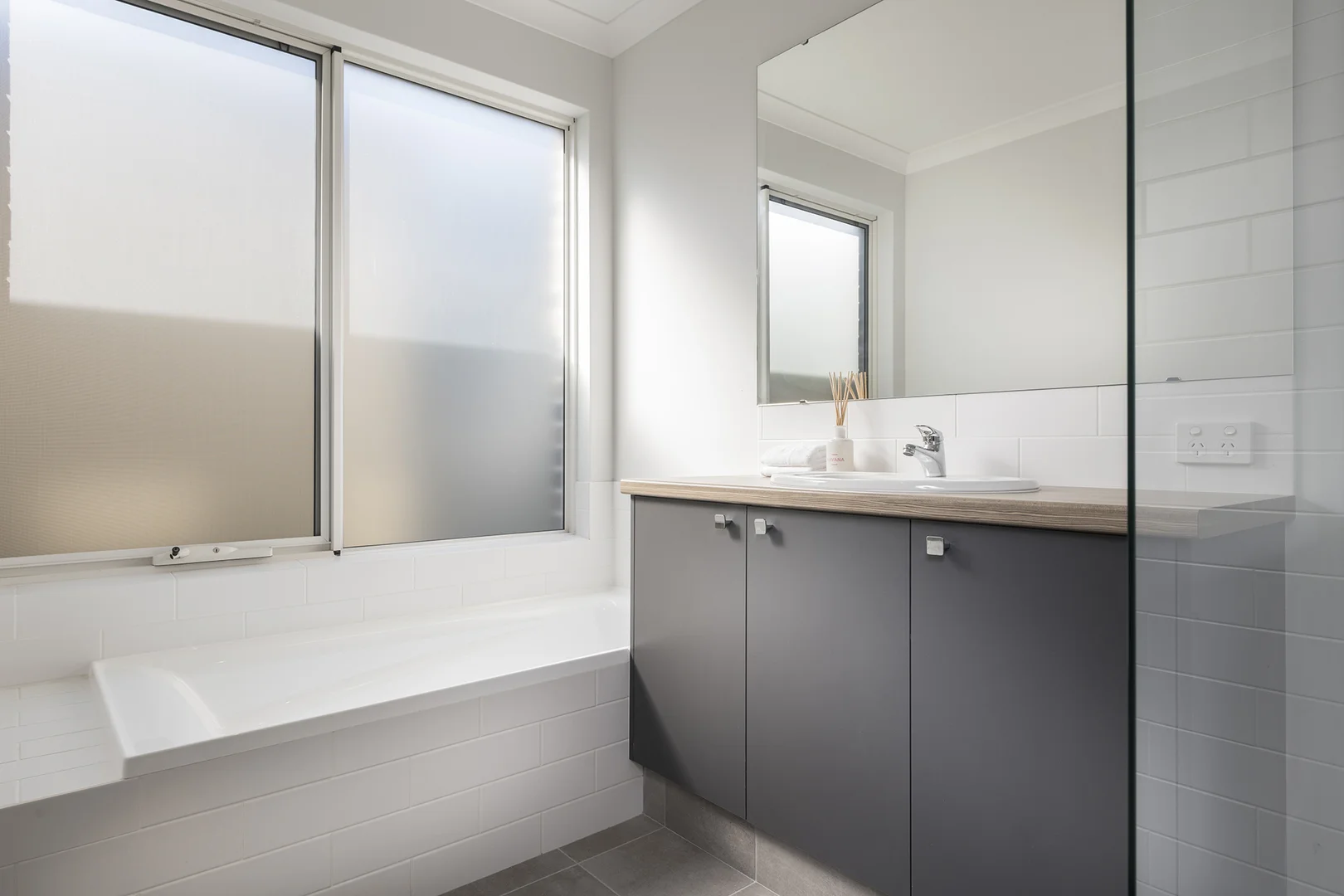 Additional image 7 of Huntingdale WA 6110