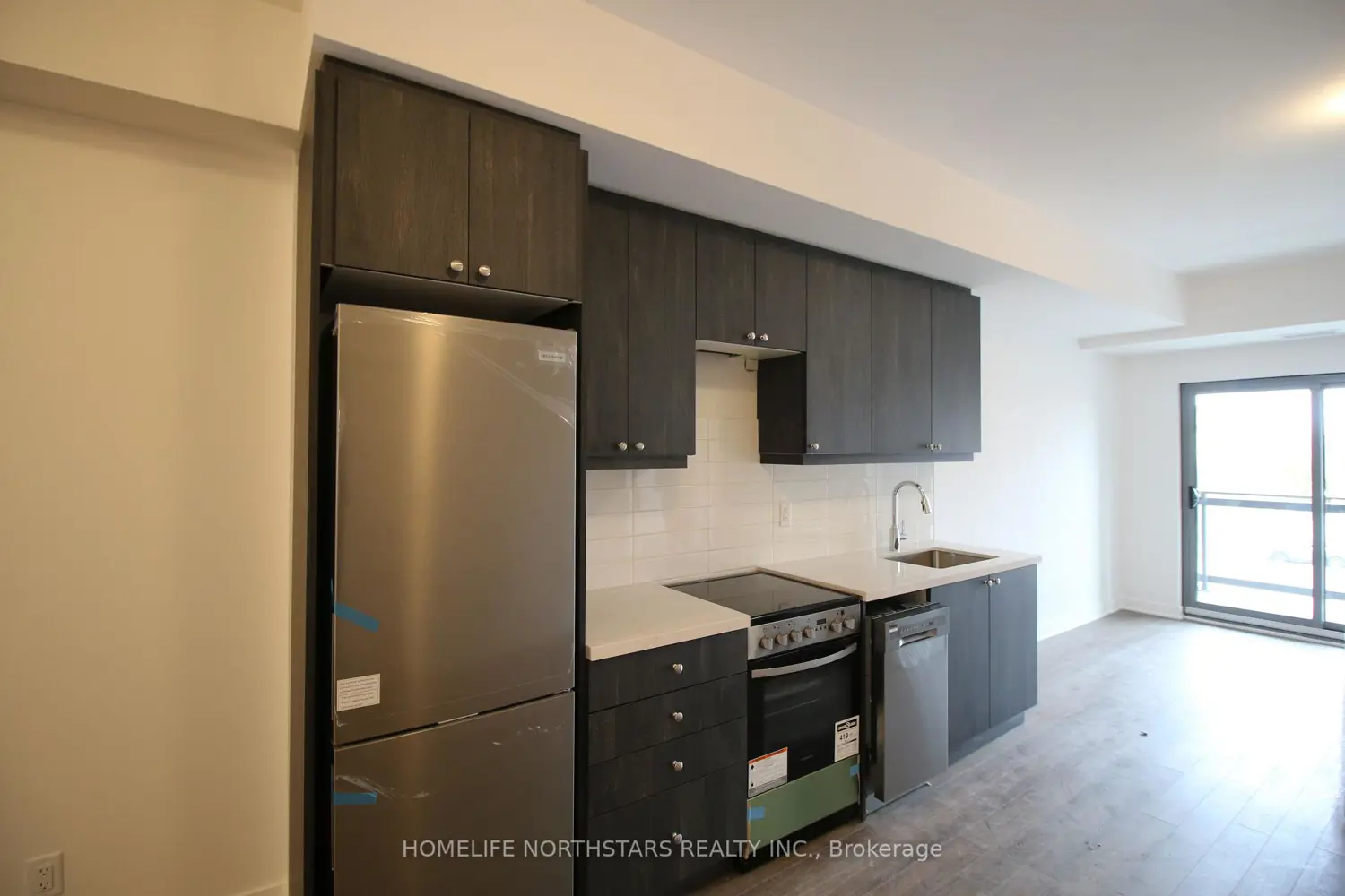 Additional image 3 of 55 Clarington Boulevard 306