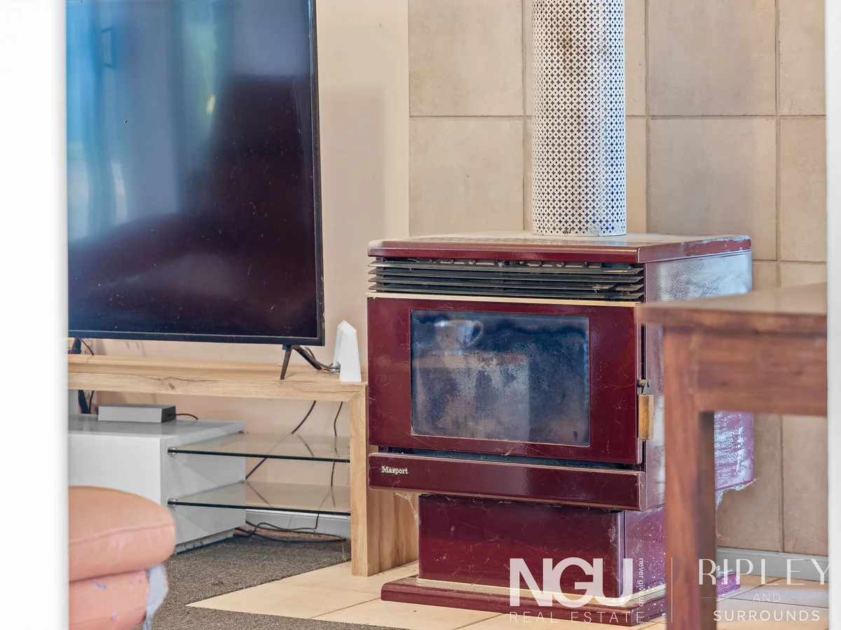 Additional image 13 of 81 Linum Road, Wivenhoe Pocket QLD 4306