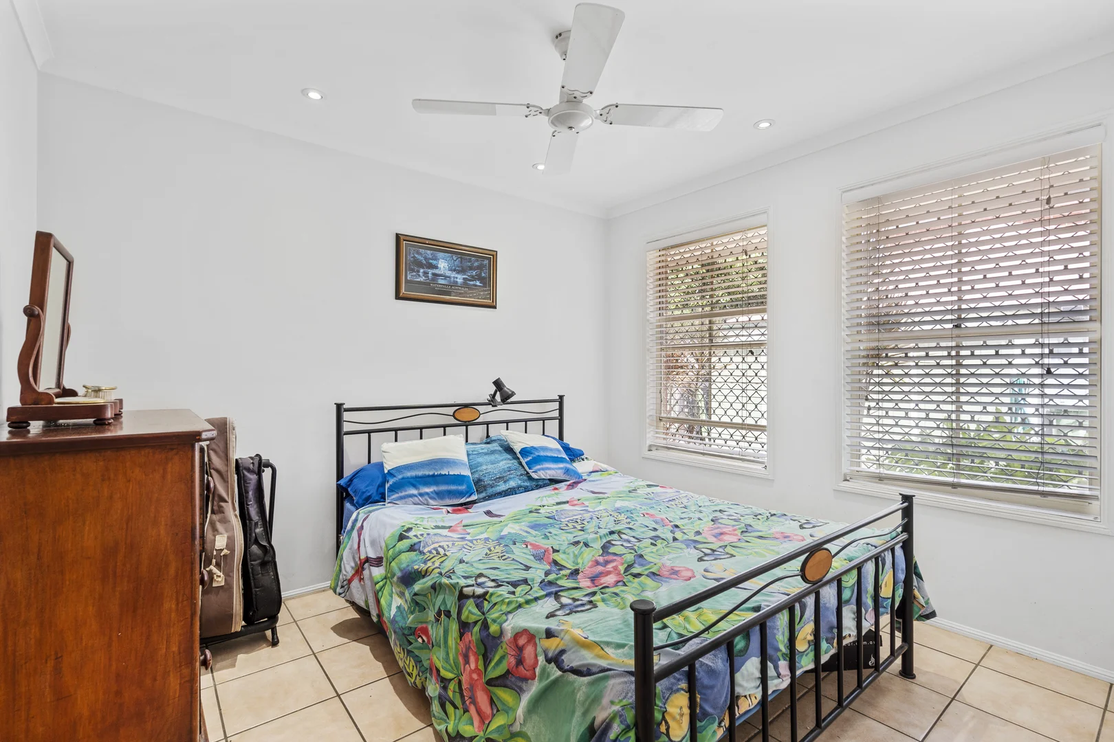 Additional image 15 of 8/18 Tallebudgera Creek Road, Burleigh Heads QLD 4220