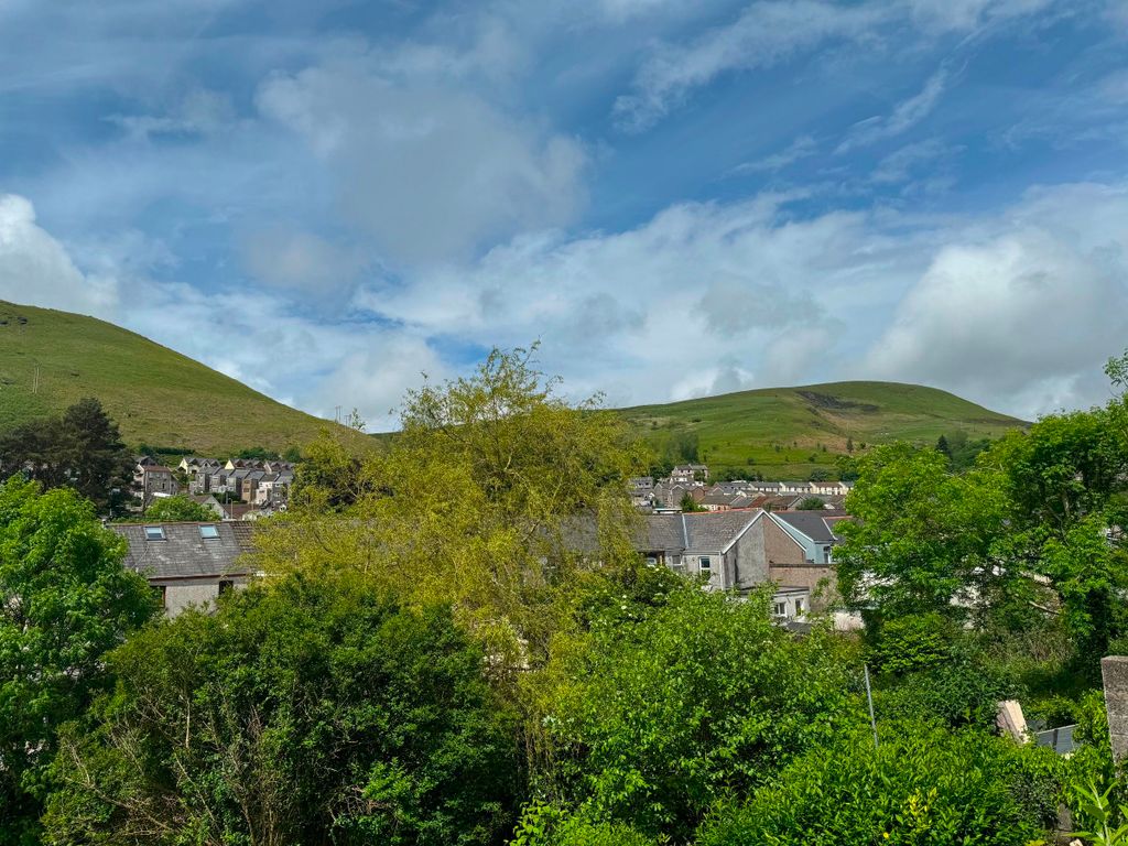 Additional image 2 of 2 bed flat to rent99A High Street, Ogmore Vale, Bridgend CF32