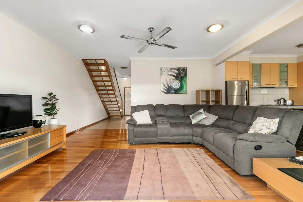 Additional image 3 of 11/35 Church Street, Lakes Entrance VIC 3909