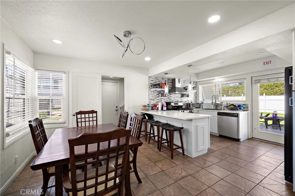 Additional image 53 of 590 Traverse Drive, Costa Mesa, CA 92626