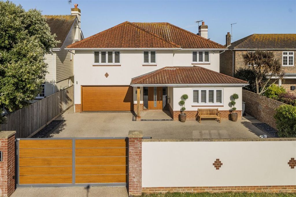Additional image 29 of 5 bed detached house to rent6A, Limmard Way, Bognor Regis, West Sussex PO22