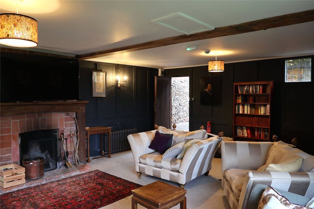 Additional image 16 of 11 bed detached house to rentGoring Heath, Reading RG8
