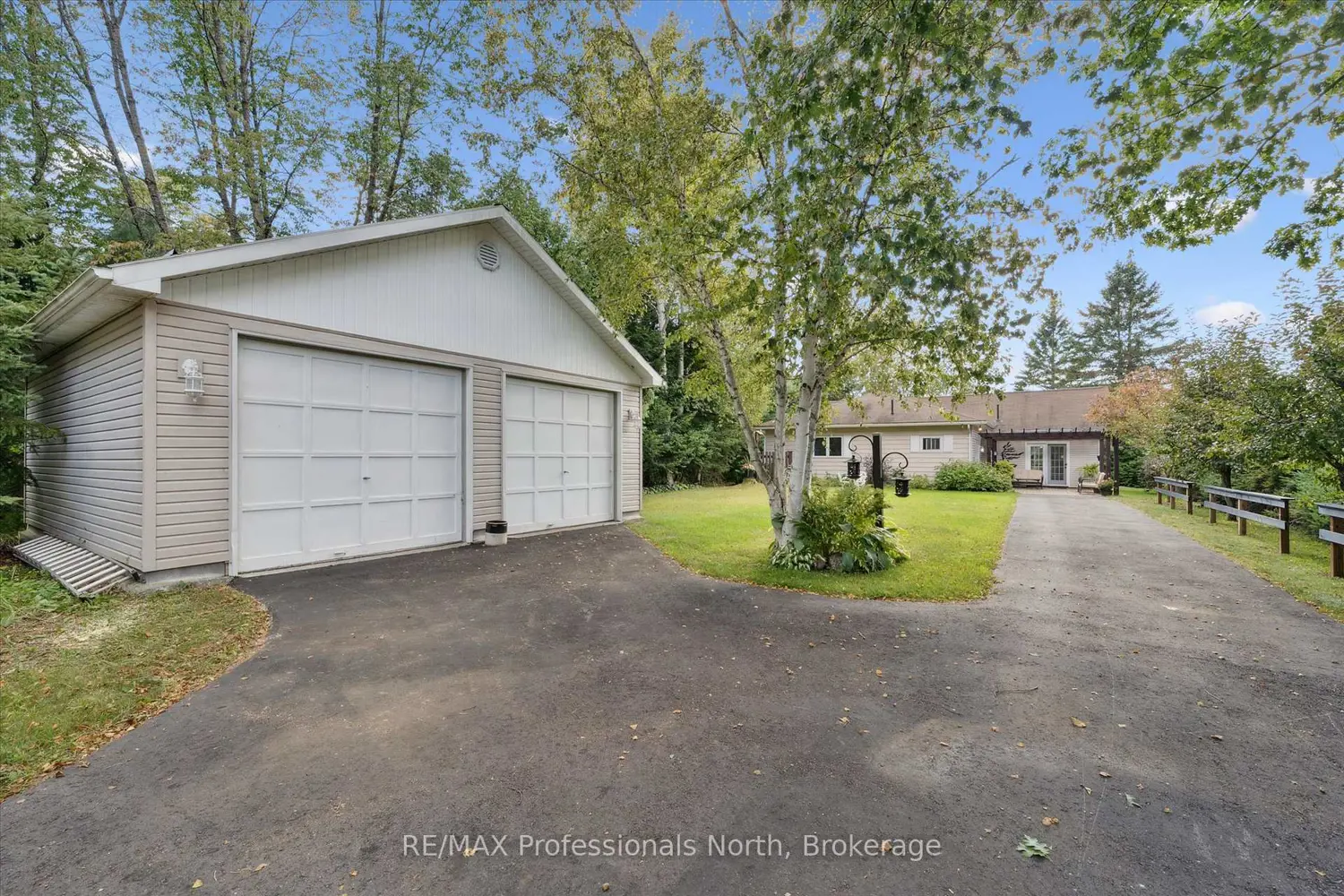 Additional image 4 of 166 Lakeview Avenue